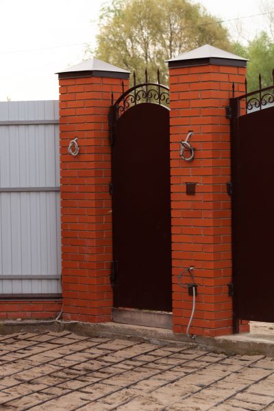 Brick Columns Installation in Lehi